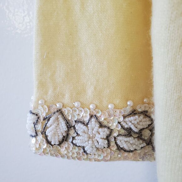 Peters By Harilela's Size 38 Yellow Beaded Cashmere Vintage Cardigan Sweater - Picture 8 of 12
